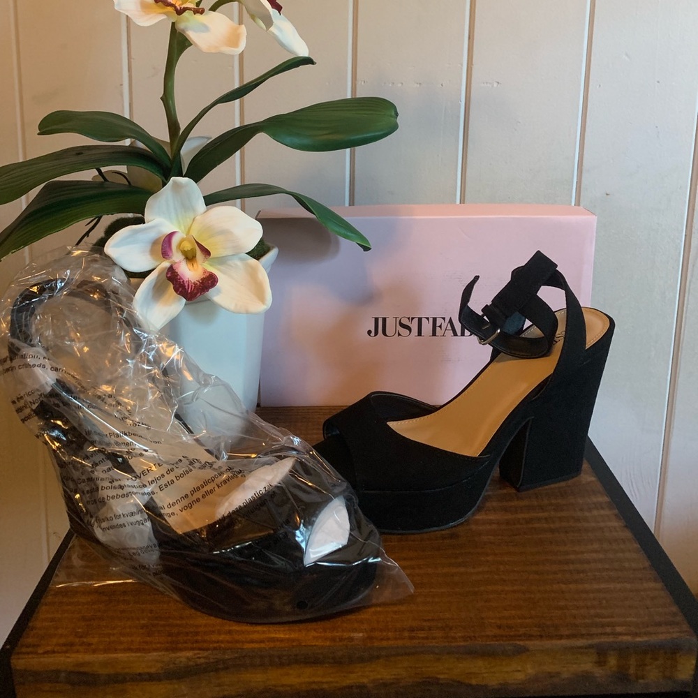 Women’s black heel